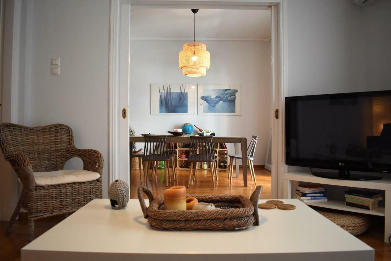 Athens Downtown Boho Apartment 1 Min From Metro Exterior photo
